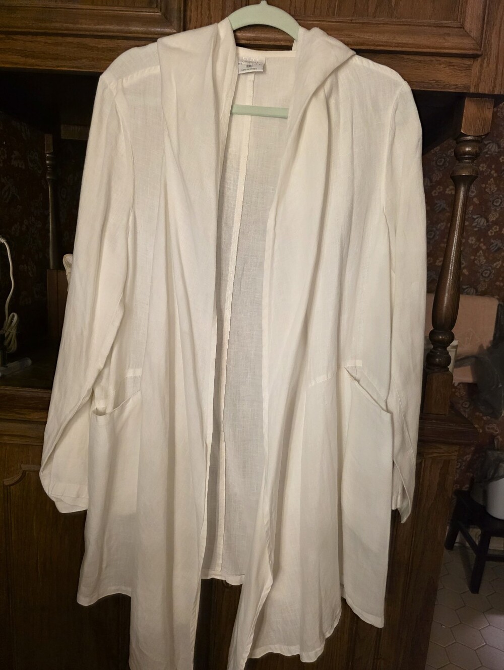 CMC - CLICK Lightweight White Kimono Cardigan